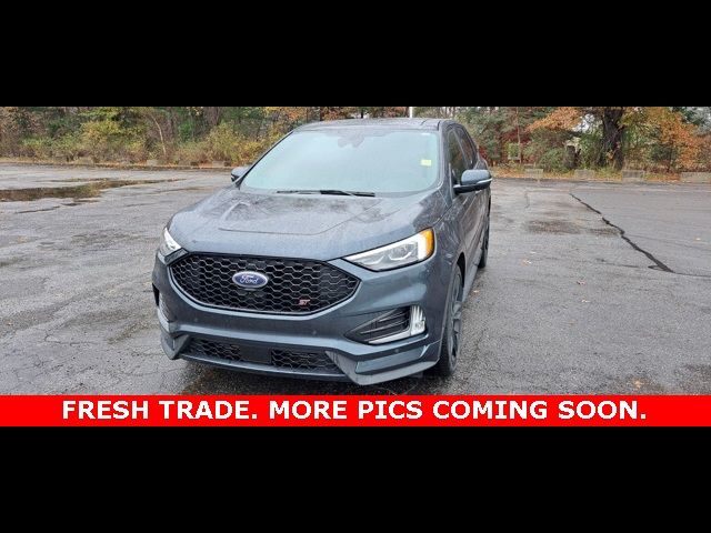 2022 Ford Edge ST