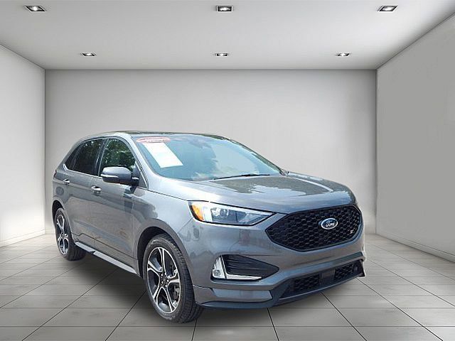 2022 Ford Edge ST