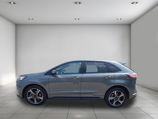 2022 Ford Edge ST