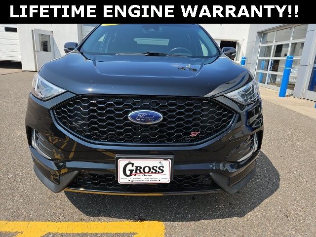 2022 Ford Edge ST