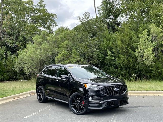 2022 Ford Edge ST