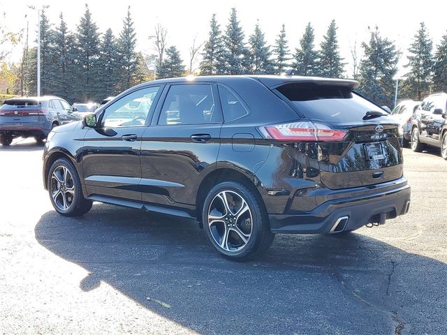 2022 Ford Edge ST