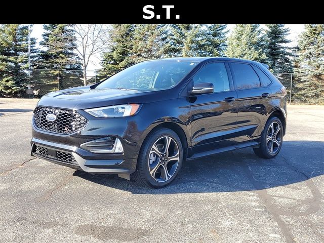 2022 Ford Edge ST