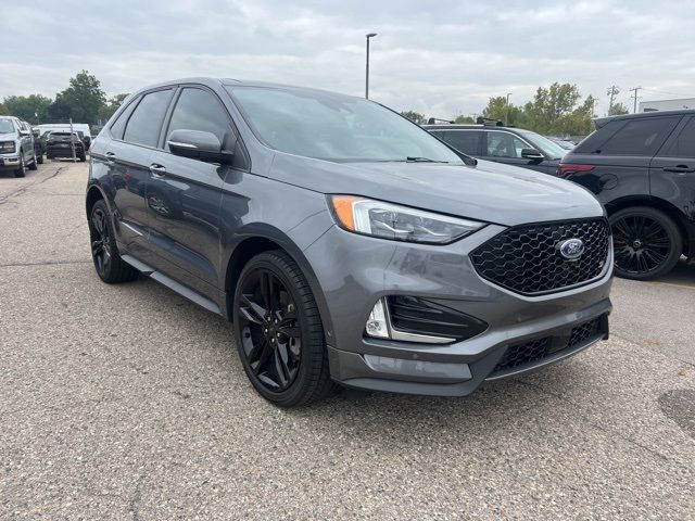 2022 Ford Edge ST