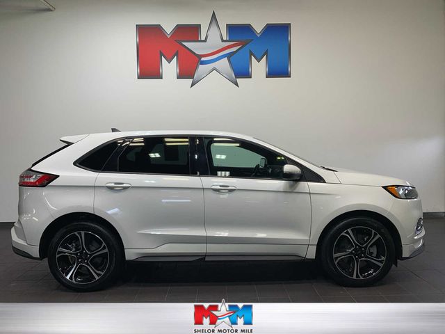 2022 Ford Edge ST