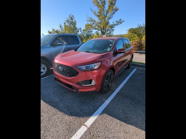 2022 Ford Edge ST