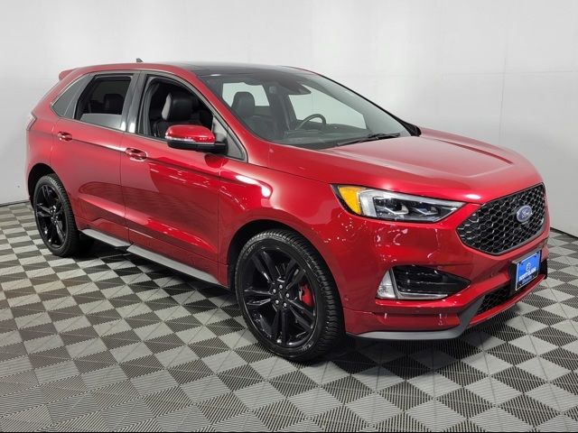 2022 Ford Edge ST