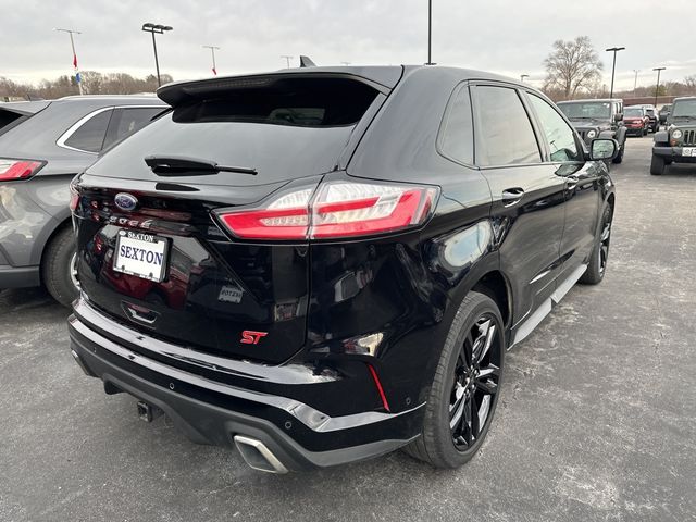 2022 Ford Edge ST