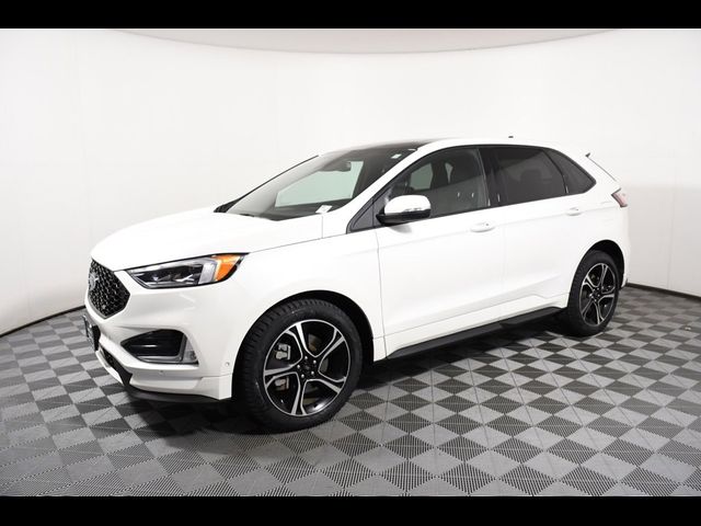 2022 Ford Edge ST