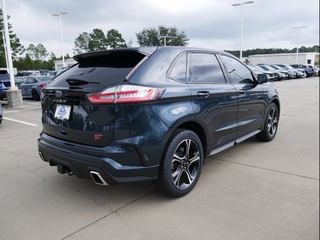 2022 Ford Edge ST