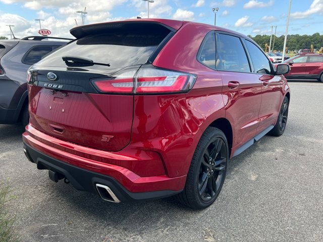 2022 Ford Edge ST