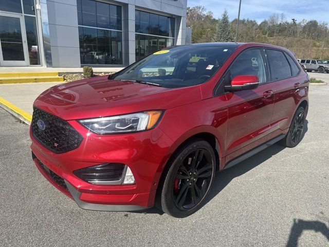 2022 Ford Edge ST