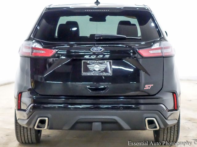 2022 Ford Edge ST