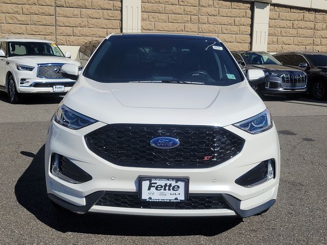 2022 Ford Edge ST