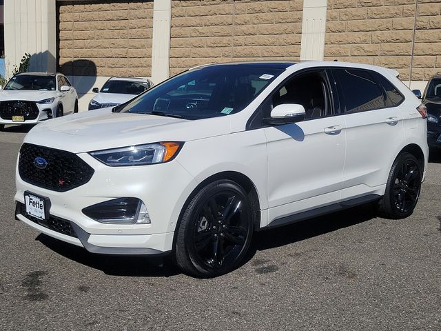 2022 Ford Edge ST