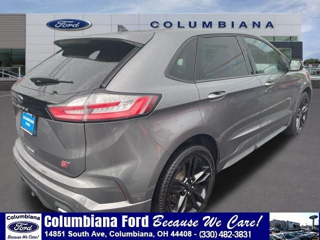 2022 Ford Edge ST