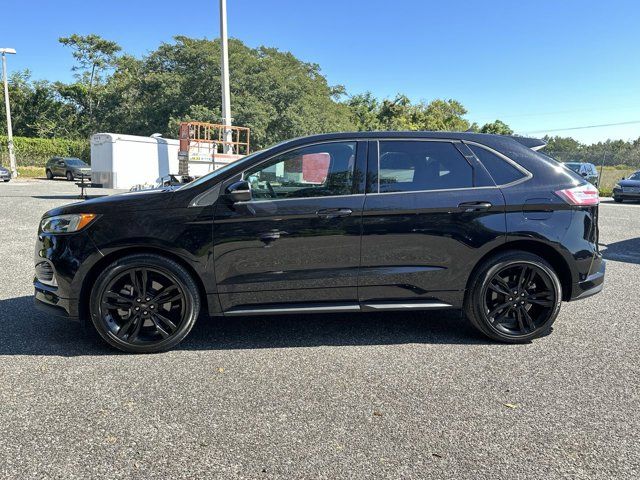 2022 Ford Edge ST