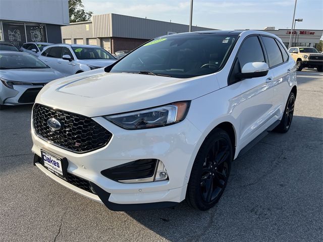 2022 Ford Edge ST