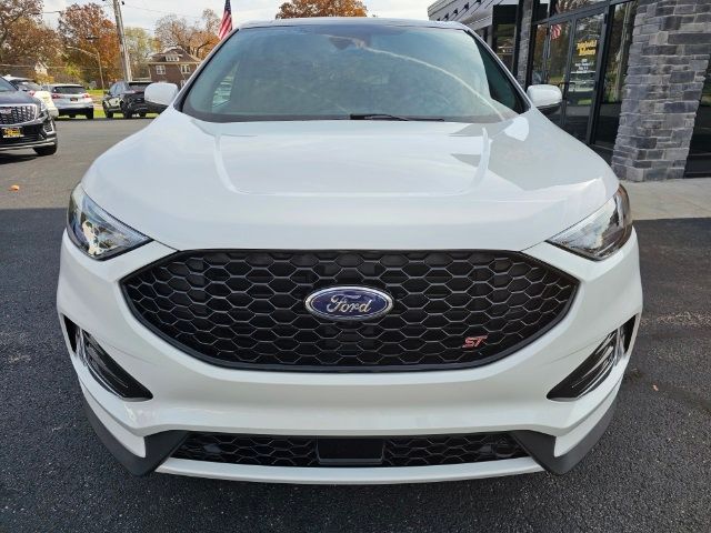 2022 Ford Edge ST