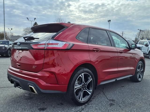 2022 Ford Edge ST