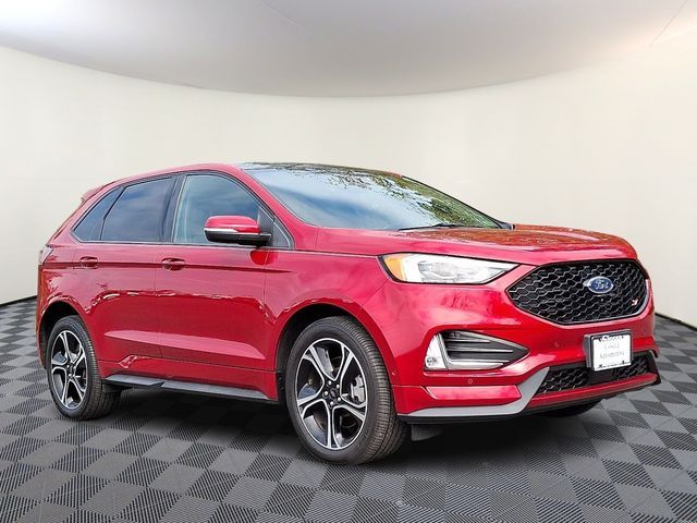 2022 Ford Edge ST