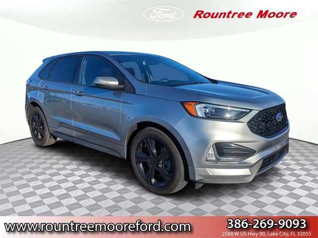 2022 Ford Edge ST