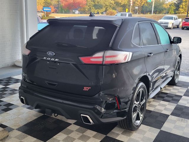 2022 Ford Edge ST