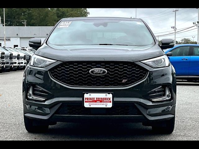 2022 Ford Edge ST