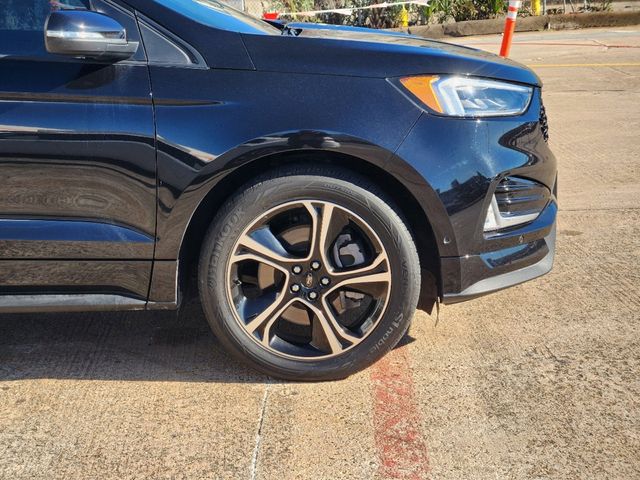 2022 Ford Edge ST