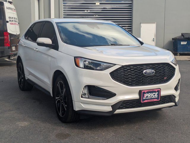 2022 Ford Edge ST