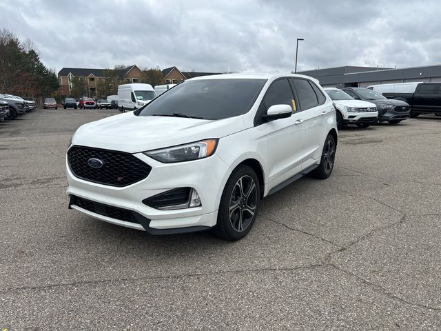 2022 Ford Edge ST