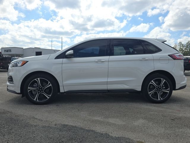 2022 Ford Edge ST