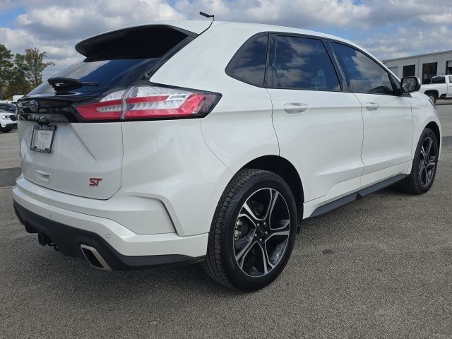 2022 Ford Edge ST