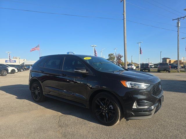 2022 Ford Edge ST