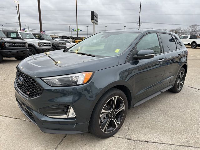 2022 Ford Edge ST