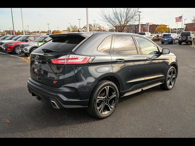 2022 Ford Edge ST