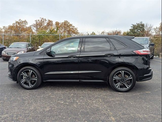 2022 Ford Edge ST