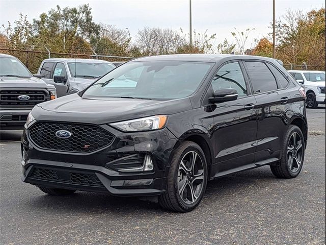 2022 Ford Edge ST