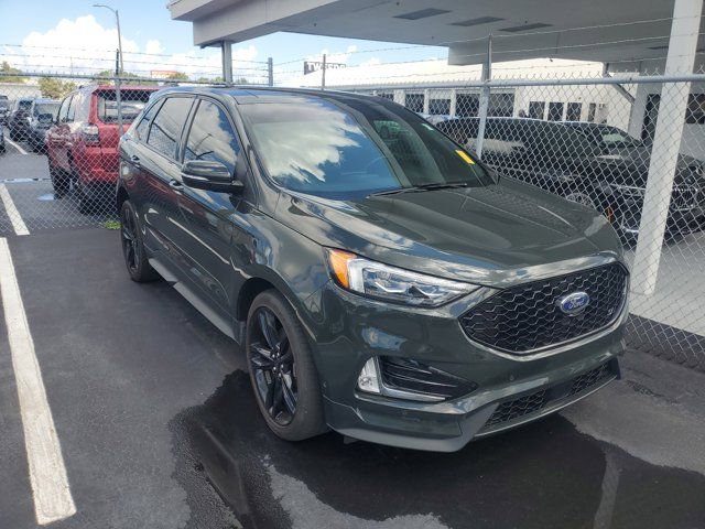 2022 Ford Edge ST