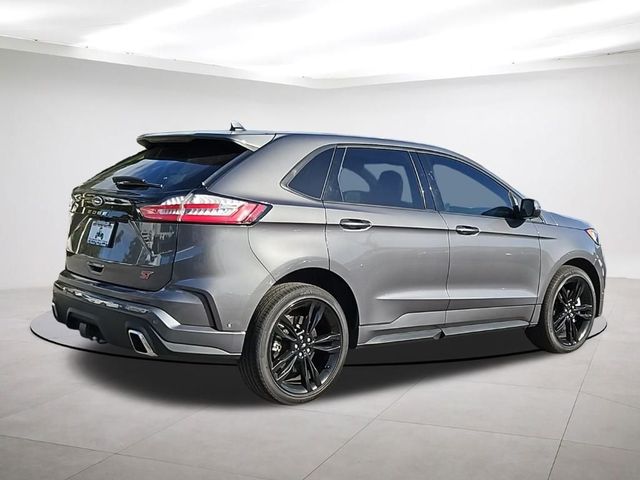 2022 Ford Edge ST