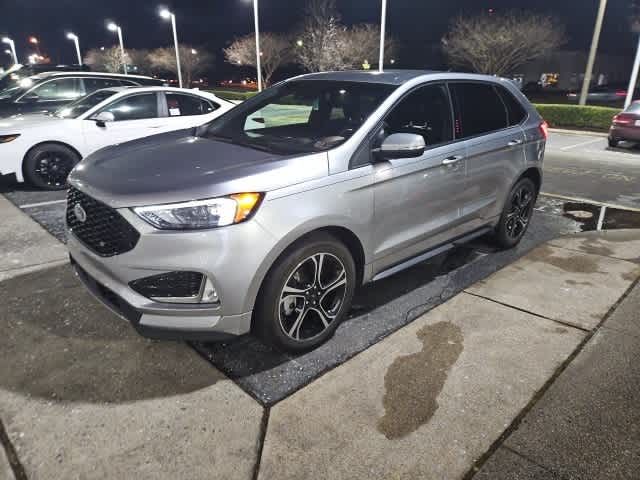 2022 Ford Edge ST