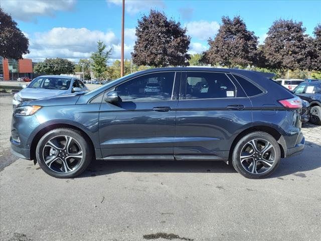 2022 Ford Edge ST