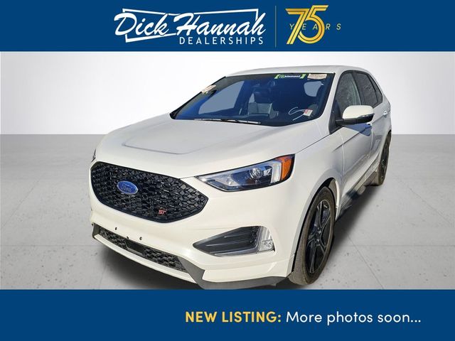 2022 Ford Edge ST