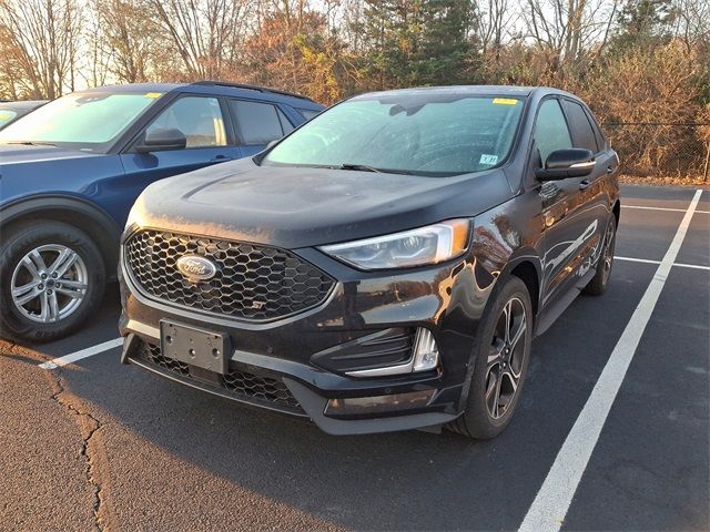 2022 Ford Edge ST