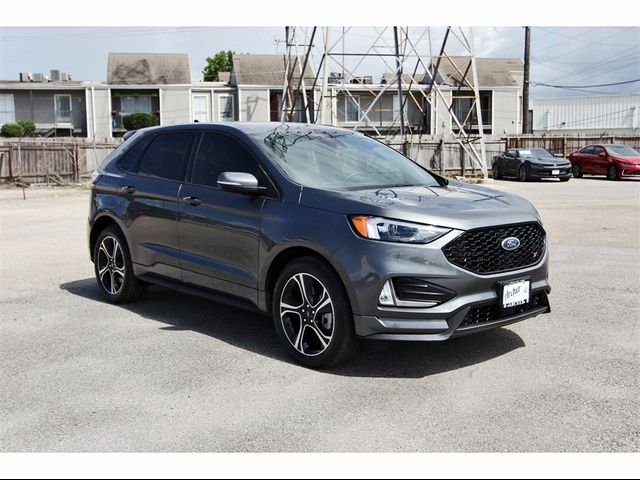 2022 Ford Edge ST