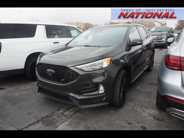 2022 Ford Edge ST