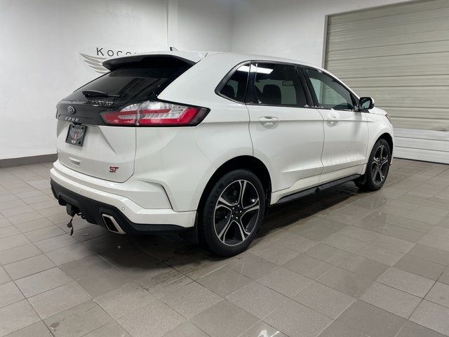 2022 Ford Edge ST