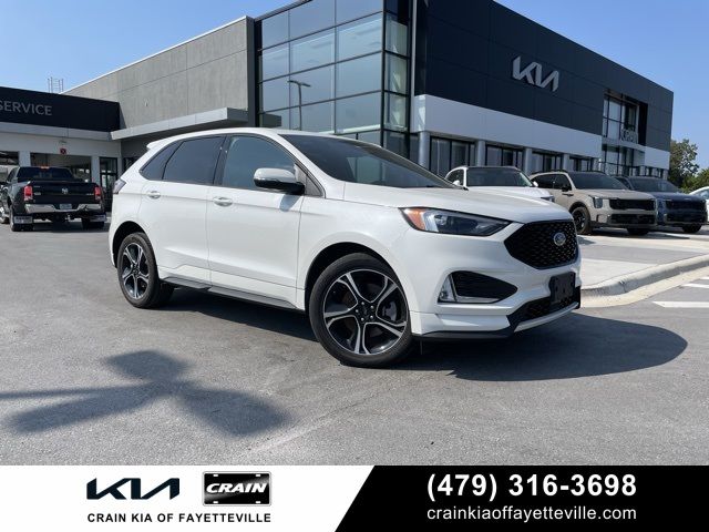 2022 Ford Edge ST