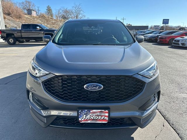 2022 Ford Edge ST Line