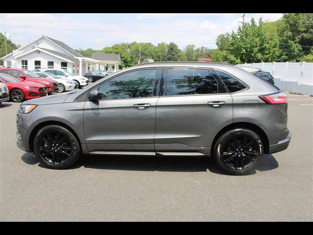 2022 Ford Edge ST Line